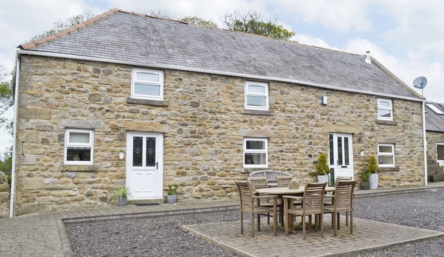 3 bedroom accommodation in Tantobie, Stanley