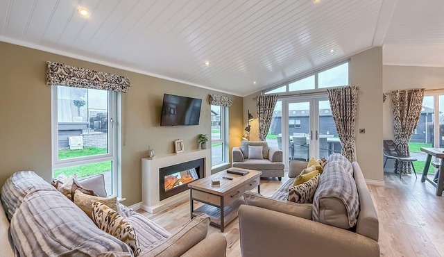 3 bedroom accommodation in Tenby