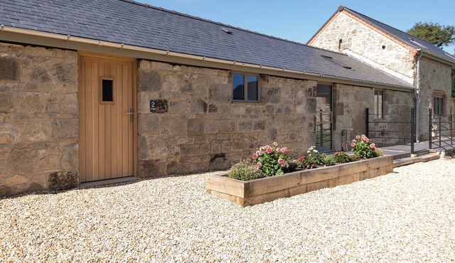 3 bedroom accommodation in Ventnor