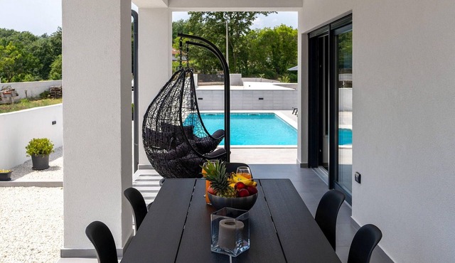 3 bedroom accommodation in Marcana
