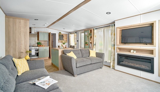 3 bedroom accommodation in Mold