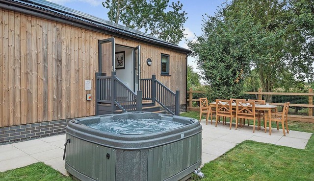 3 bedroom accommodation in Orby