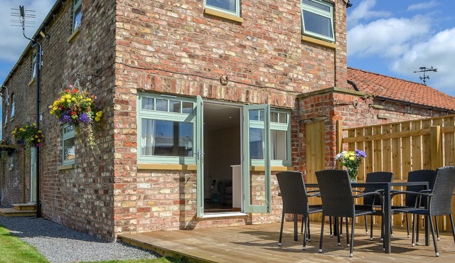 3 bedroom accommodation in Wilberfoss, near York