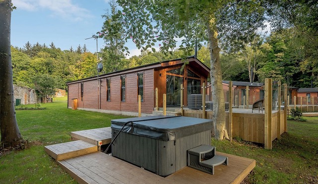 3 bedroom accommodation in Annbank, Ayr