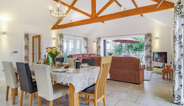 3 bedroom accommodation in Wicken, near Ely