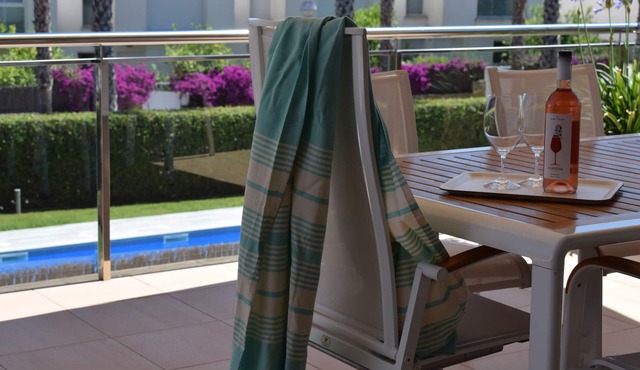 3 Bedroom Air Conditioned Apartment With Large Terrace And Community Pool