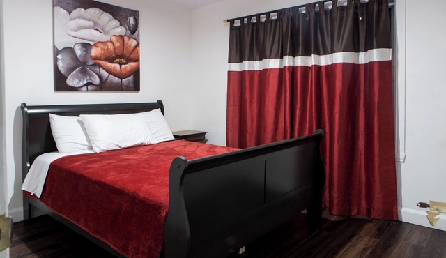 3-BEDROOM ALL-INCLUSIVE APARTMENT IN THE HEART OF EVERYTHING