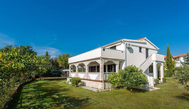 3 bedroom amazing apartment in Pinezici