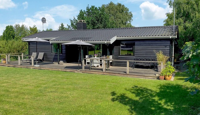3 bedroom amazing home in Dronningmølle