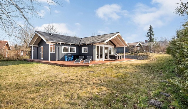 3 bedroom amazing home in Allingåbro