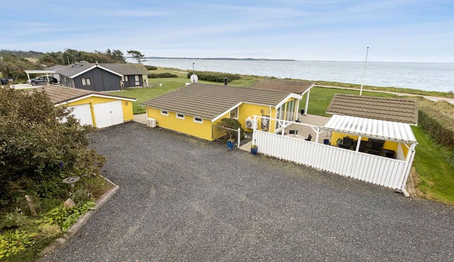 3 bedroom amazing home in Spøttrup