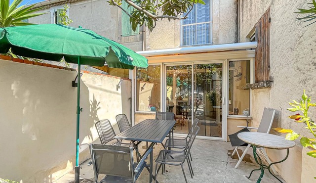 3 bedroom amazing home in Eyragues