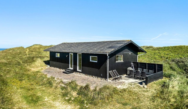 3 bedroom amazing home in Løkken
