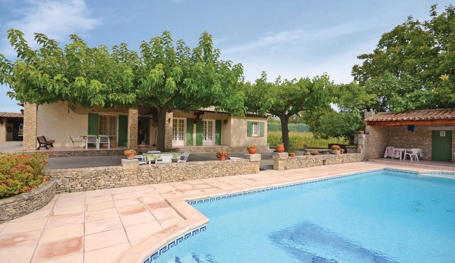 3 bedroom amazing home in Lagnes