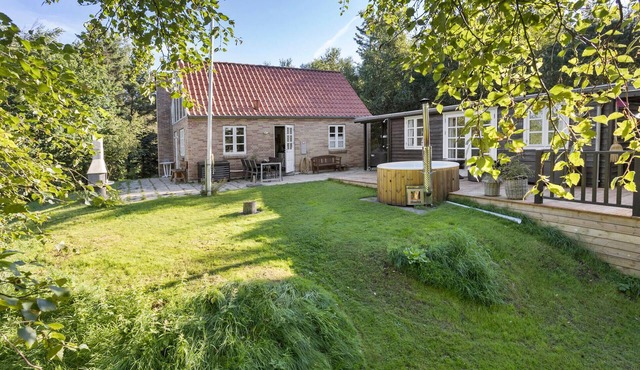 3 bedroom amazing home in Fur