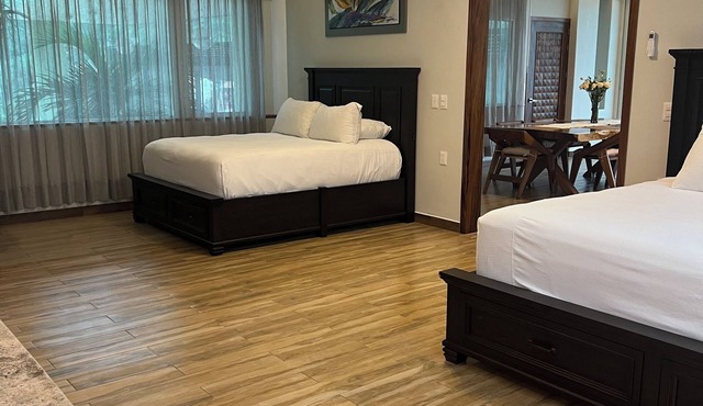 3-bedroom apartment in lovely Boca de Tomatlán with WiFi, AC