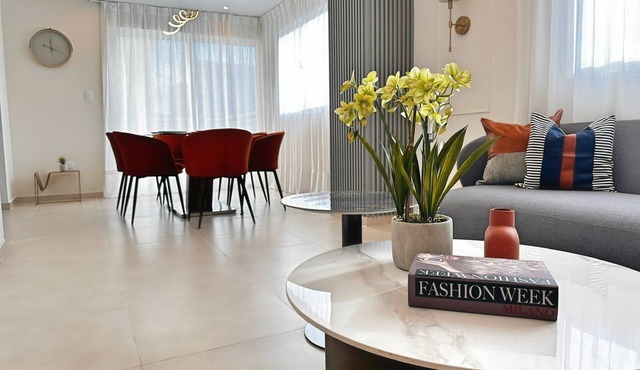 3-bedroom apartment in delightful Santo Domingo with pool,WiFi, fitness room