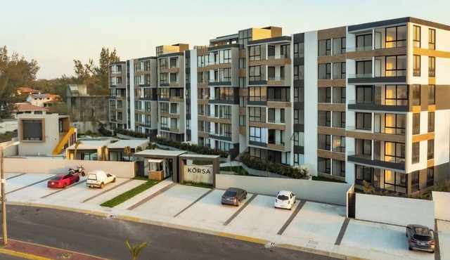 3-bedroom apartment Golf Course view