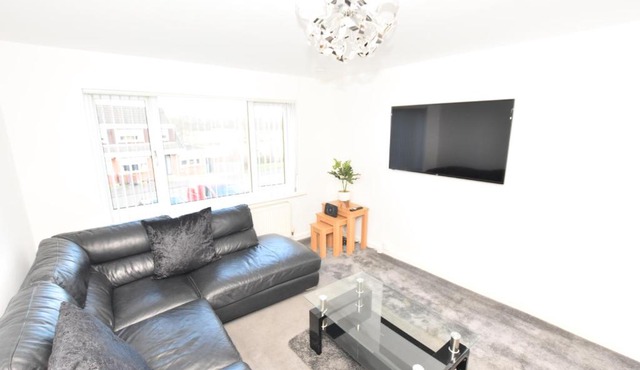 3 Bedroom Apartment in a Quiet Location