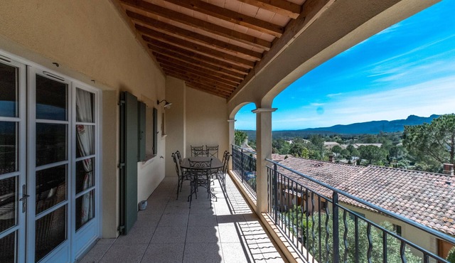 3 BEDROOM APARTMENT WITH TERRACE (N°514)