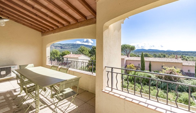 3-BEDROOM APARTMENT WITH TERRACE (N°524)