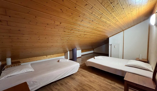 3-bedroom apartment with parking