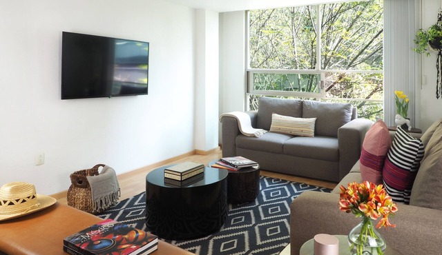 3-Bedroom Apartment with Balcony - Terrace & Gym