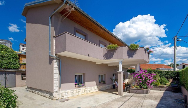 3 bedroom awesome apartment in Rijeka