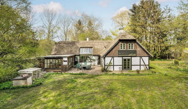 3 bedroom awesome home in øster ulslev