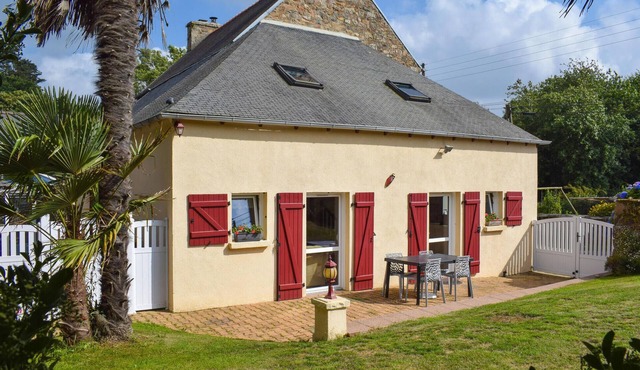 3 bedroom awesome home in Lézardrieux