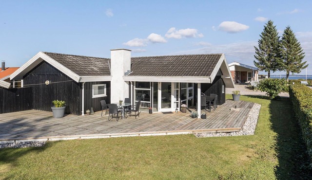 3 bedroom awesome home in Broager