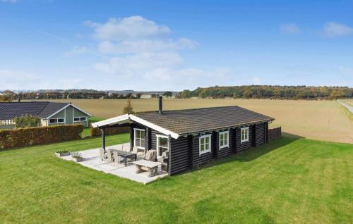 3 Bedroom Awesome Home In Dannemare