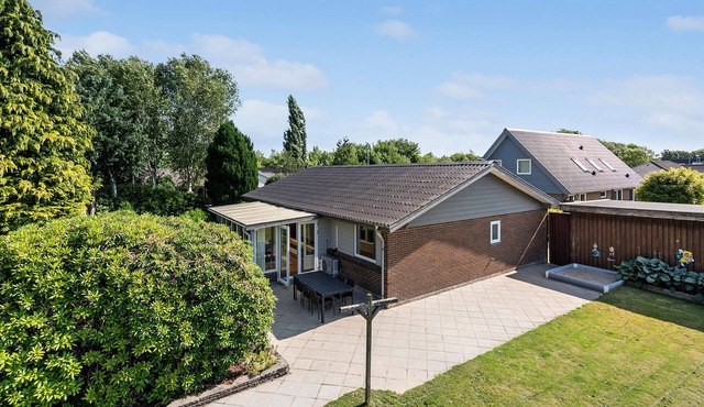 3 bedroom awesome home in Tistrup