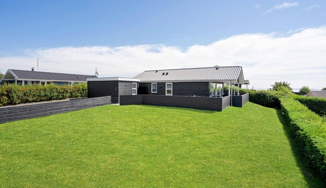 3 bedroom awesome home in Hejls