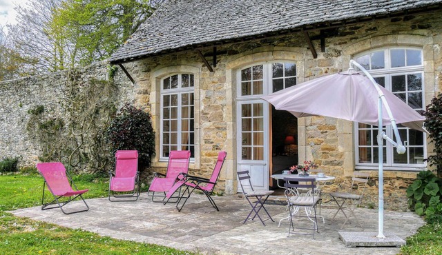 3 bedroom beautiful home in Gonneville-le-Theil