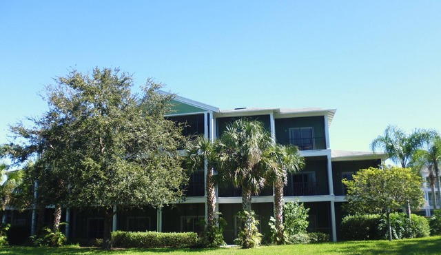 3 Bedroom Bahama Bay Resort Condo - Peaceful Location - Near Disney & Universal