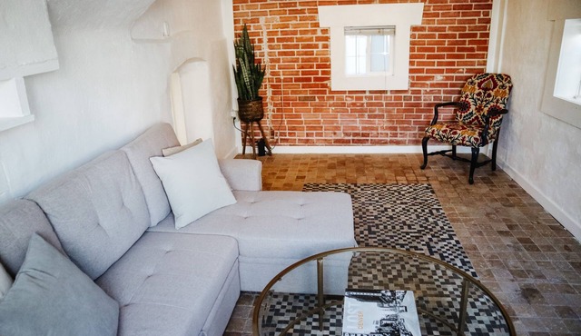 3 Bedroom Basement Bungalow next to Cheeseman Park