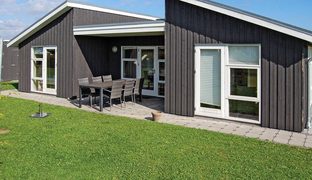 3 bedroom beach front home in Haderslev