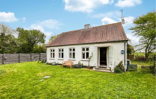 3 Bedroom Beautiful Home In Askeby