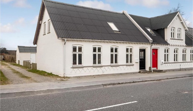 3 Bedroom Beautiful Home In Bryrup