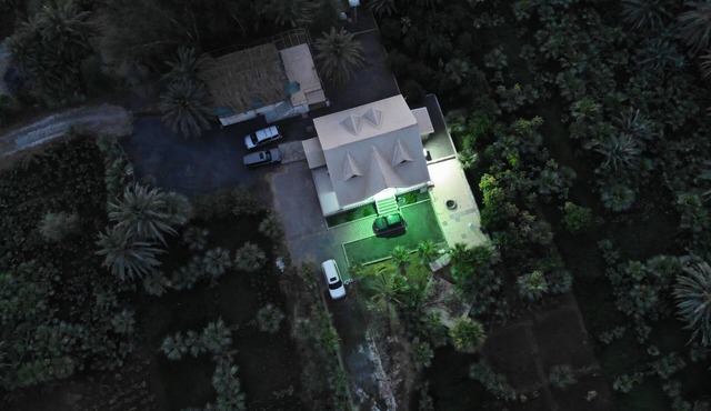 3-bedroom bungalow in Al RuwayyaDubai with WiFi, AC