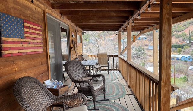 3-bedroom cabin in Old Bisbee