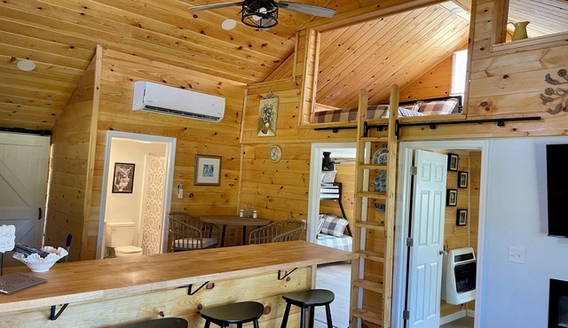 3-bedroom cabin in Madisonville TN