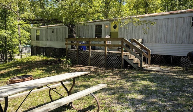3-bedroom cabin in peaceful New Concord on Kentucky Lake at Missing Hill Resort