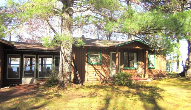 3 bedroom cabin on Lake Shishebogama in Minocqua, WI