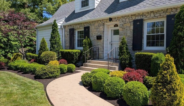 3-Bedroom Cape Cod Oasis, Private Yard, Fire Pit