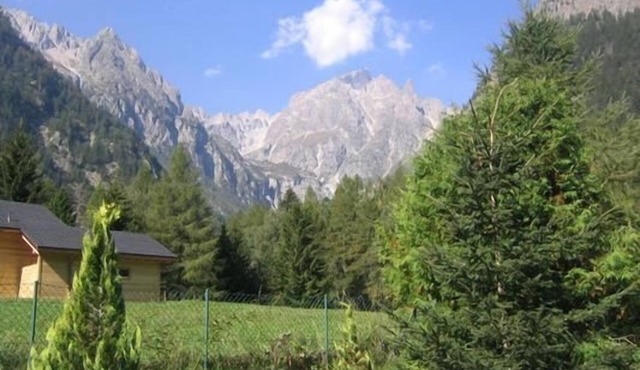 3 bedroom chalet, Dil Arom, enclosed garden