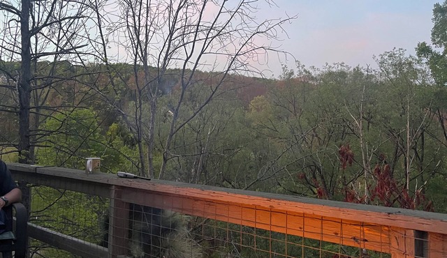 3-bedroom chalet in marvelous Ellicottville with WiFi, sauna, deck and grill