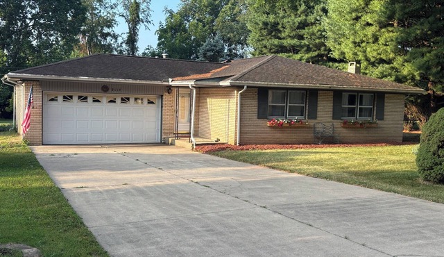 3 Bedroom Charming Ranch Cottage in Logansport close to walking trail