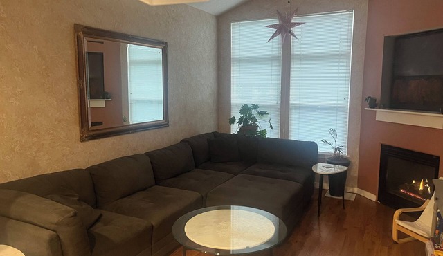 3-bedroom condo in awesome Longmont with central air, fireplace, and pool